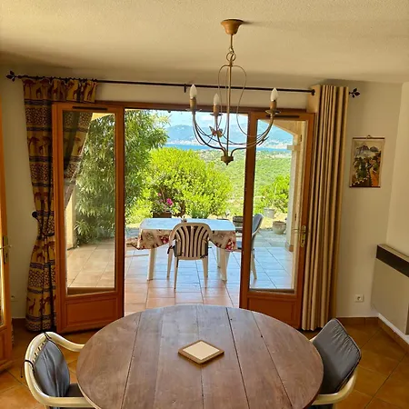 Grand Vue Agosta Apartment