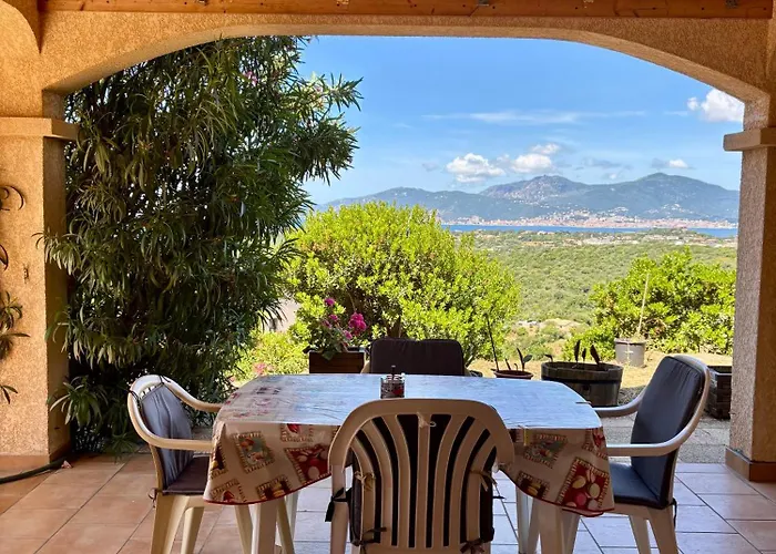 Apartment Grand Vue Agosta