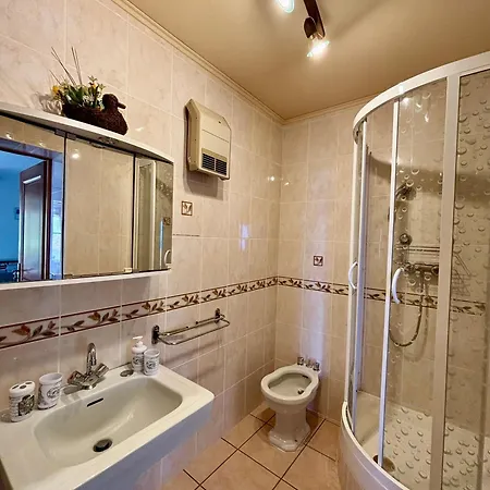 Grand Vue Agosta Apartment *
